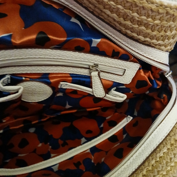 Nice summer pocketbook - Picture 2 of 4